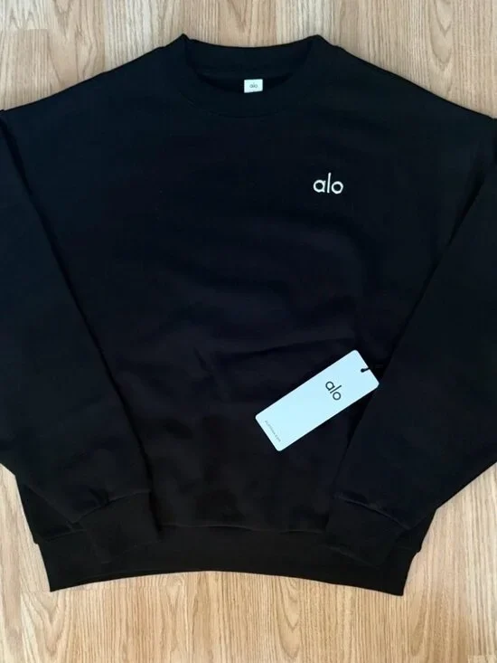 NEW Alo Yoga Accolade Crew Neck Pullover Black - Picture 1 of 3